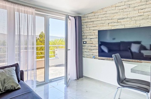 Pridraga Apartment | Apartment Noan by Interhome