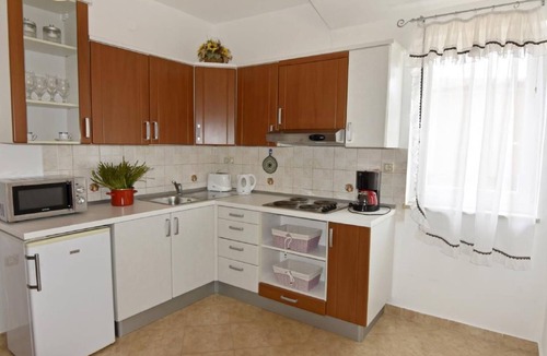 Tar Apartment | Apartment Noemi1 by Interhome