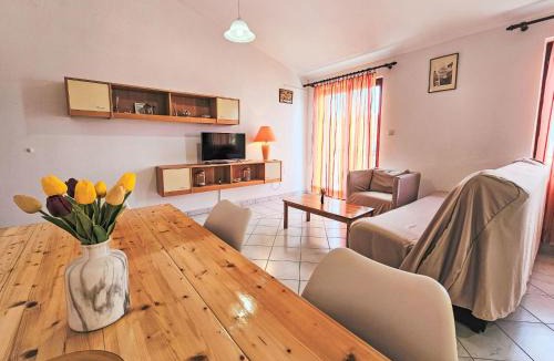 Zaboric Apartment | Apartment Rose-3 by Interhome