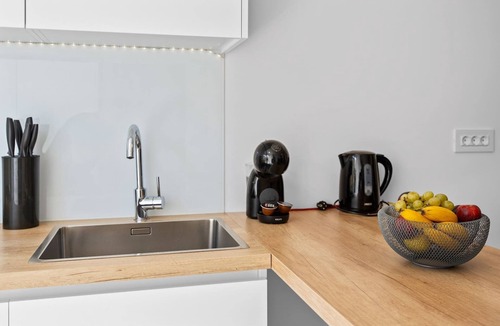 Cres Apartment | Apartment Sunshine Cres