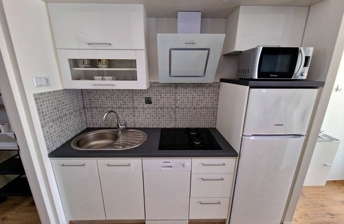 Vir Apartment | Apartment Tome by Interhome