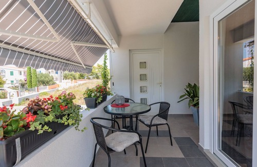 Vir Apartment | Apartment Tome by Interhome