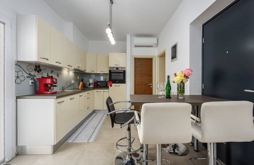 Kukci Apartment | Apartment Vedran with heated pool in Poreč, Istria