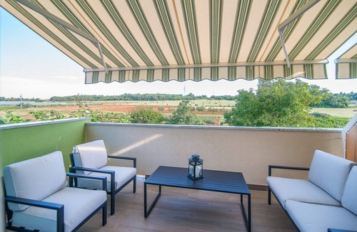 Vrvari Apartment | Apartment Vet-Centar No.1 with Balcony