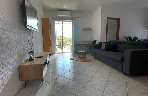 Funtana House | Apartment Viti with garden and barbecue