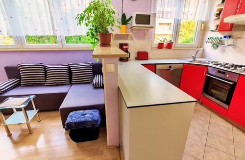 Omis Apartment | Apartment with 2 bedrooms for up to 6 people