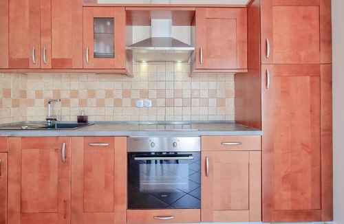 Crveni Vrh Apartment | Apartment with sea view for 4 persons