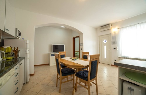 Volosko Apartment | Apartment with terrace, sea view and parking in its own courtyard