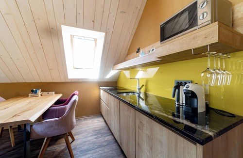 Cerknica Apartment | Apartment with terrace