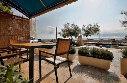 Mimice Apartment | Apartment Žara 2 with Boat Place