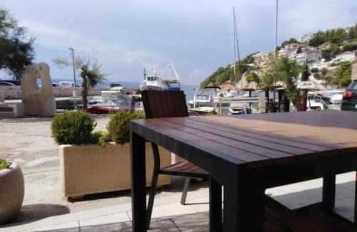 Mimice Apartment | Apartment Žara 2 with Boat Place