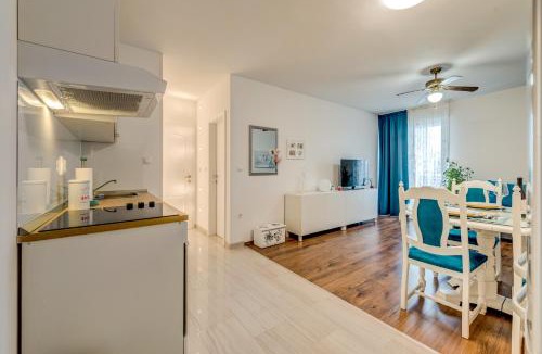 Vranjic Apartment | Apartment Zara