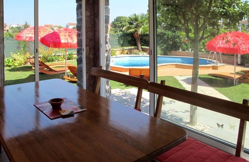 Valbandon Apartment | Apartment Zwei Rosen - PUL552 by Interhome