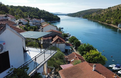 Zaton Apartment | Apartments Adriatico (84061-A2) - Zaton (Sibenik)