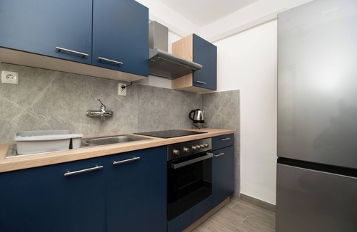 Zaton Apartment | Apartments Adriatico (84061-A4) - Zaton (Sibenik)