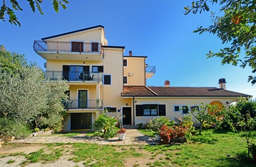 Valica Apartment | Apartments Albina Valiza (79179-A1) - Umag