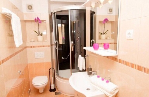 Pisak Apartment | Apartments Alexadrina, (10459), Pisak, Croatia