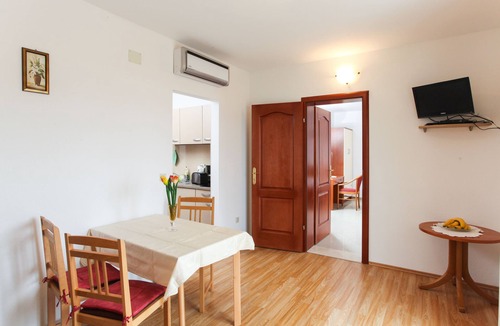 Lopud Island Apartment | Apartments Ana Lopud - One-Bedroom Apartment with Balcony and Sea View - 6 (2 floor)