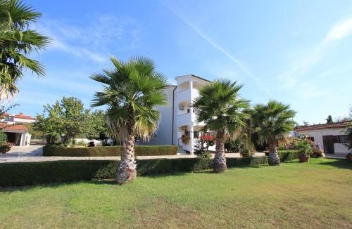 Pomer Apartment | Apartments and Rooms Ana Pomer