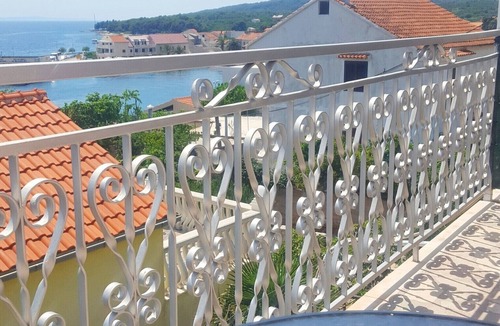 Sucuraj Apartment | Apartments and rooms Mira, (15574), Sućuraj, Croatia
