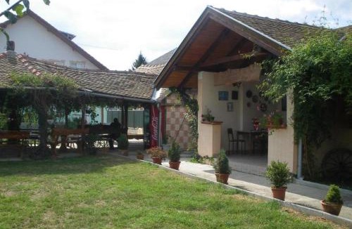 Svajcarnica House | Apartments and rooms with parking space Bilje, Slavonija - 25232
