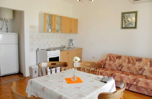 Barbat na Rabu Apartment | Apartments Ante, (14365), Barbat, hr