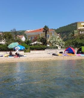 Banjol Apartment | Apartments Antica