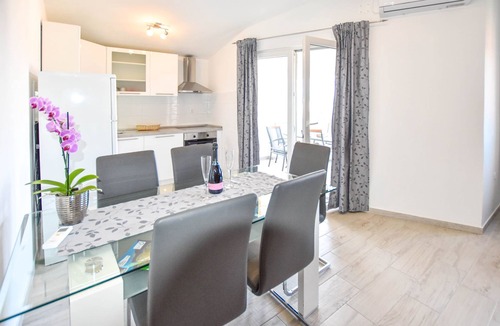 Mrljane Apartment | Apartments Aurora (74831-A3) - Mrljane