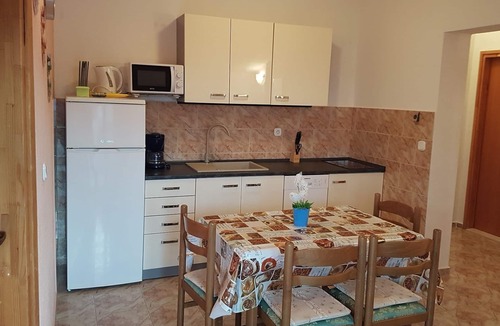 Slatine Apartment | Apartments Beganovic (46041-A4) - Slatine (Ciovo)