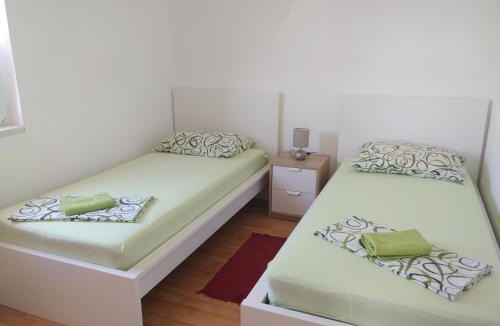 Zrce Apartment | Apartments Booky