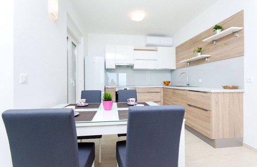 Kolan Apartment | Apartments Branimir (58312-A1) - Mandre - island Pag
