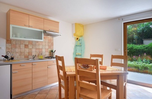 Vinkuran Apartment | Apartments Buic (74271-A3) - Vinkuran