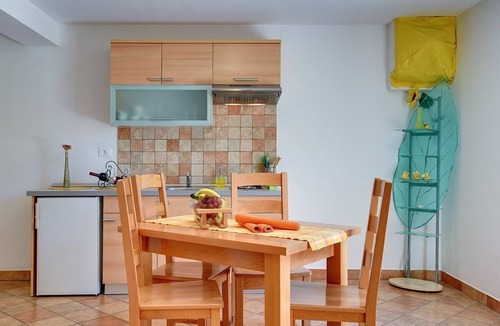 Vinkuran Apartment | Apartments Buic (74271-A3) - Vinkuran