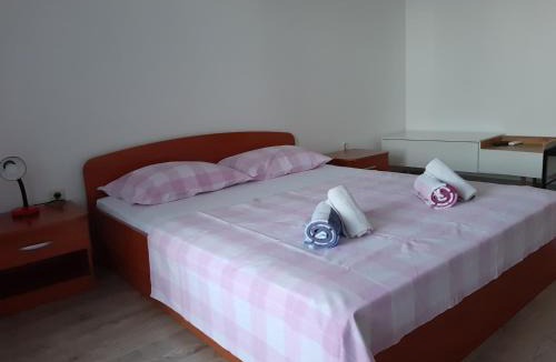 Jesenice Apartment | Apartments Davor Ceko