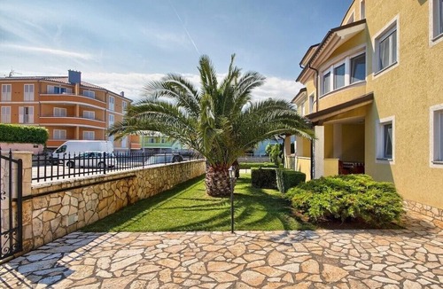Premantura Apartment | Apartments Donata, (13297), Premantura, hr