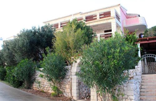 Zavalatica Apartment | Apartments Doris