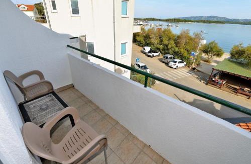 Murter Apartment | Apartments Helena - One bedroom apartment with Balcony and Sea View - A1
