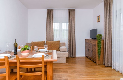 Necujam Apartment | Apartments Mirjana (117591-A3) - Necujam - island Solta