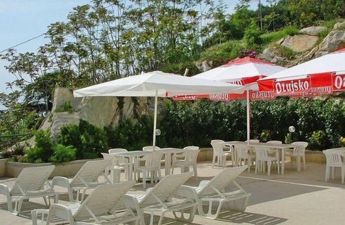 Omis Apartment | Apartments Ivan in Omis-Nemira, near the beach