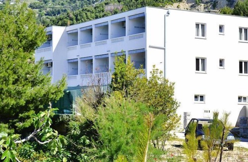 Omis Apartment | Apartments Ivan in Omis-Nemira, near the beach