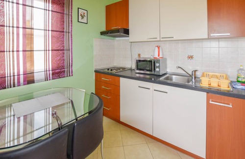 Pakostane Apartment | Apartments Jacqueline (81301-A3) - Pakostane