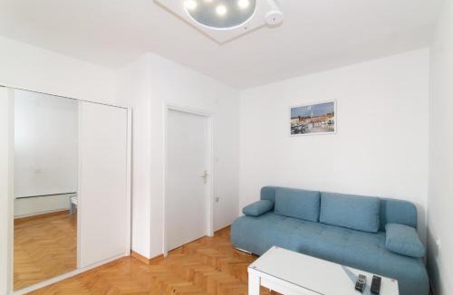 Novigrad Apartment | Apartments Jasna 4