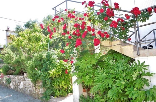 Banjol Apartment | Apartments Josica, (14317), Banjol, hr