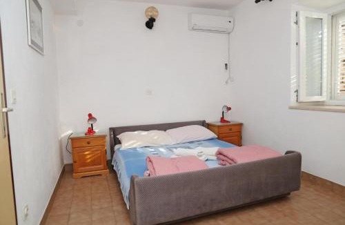 Lumbarda Apartment | Apartments Katica