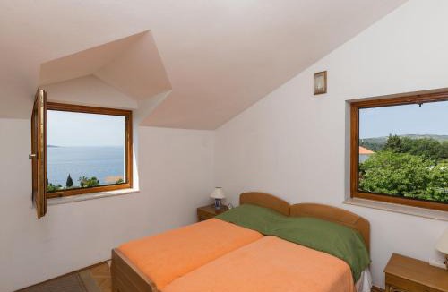 Mlini Apartment | Apartments Kisic - Two-Bedroom Apartment with Balcony and Sea View potkrovlje