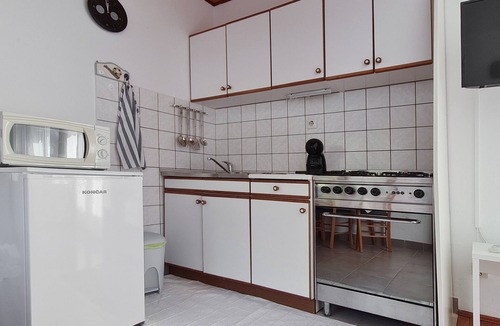 Viganj Apartment | Apartments Klara - Comfort Studio with Balcony and Sea View