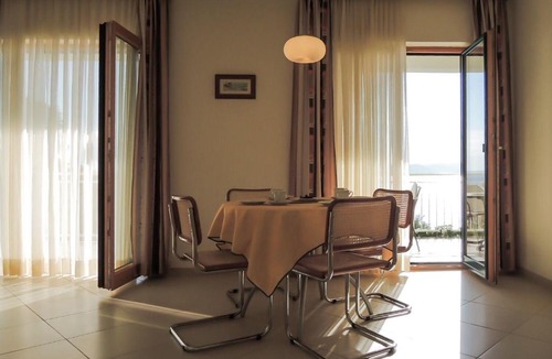 Baska Voda Apartment | Apartments Lada