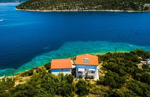 Veliki Drvenik Apartment | Apartments Loncar