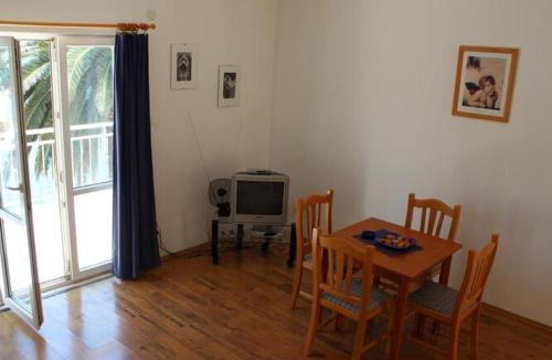 Lozica Apartment | Apartments Lozica - Studio Apartment with Terrace and Sea View