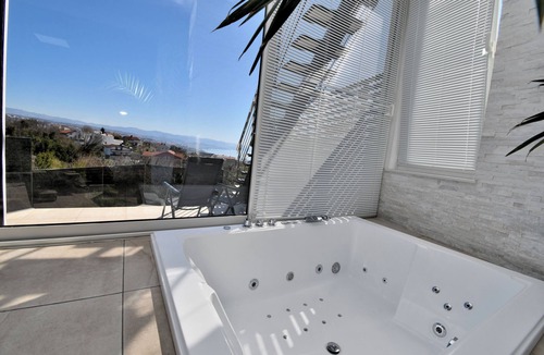Mihotici Apartment | Apartments Lux With Pool